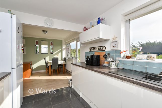 36, Queens Avenue, Broadstairs photo 3