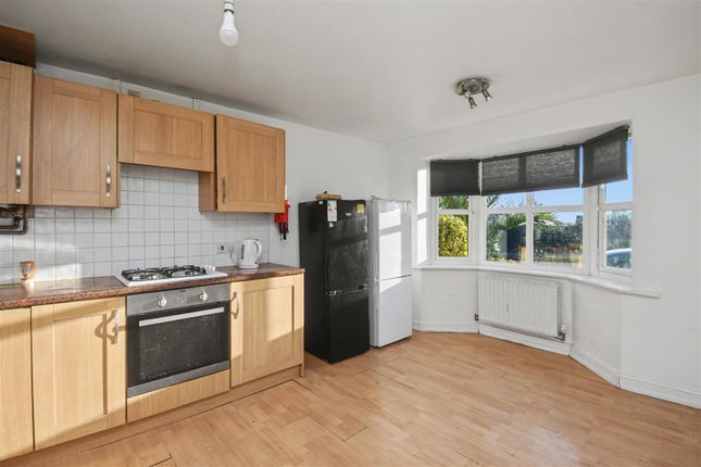69, Chepstow Road, Corby photo 4