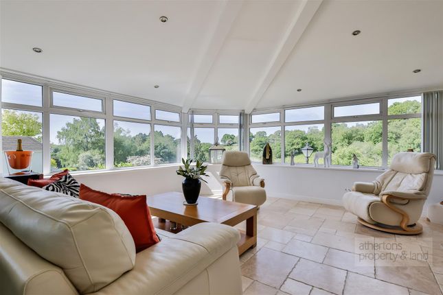 West View, 2a, The Dene, Hurst Green photo 3