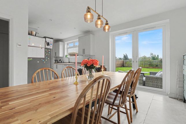 72, Poynings Avenue, Wick Estate photo 4