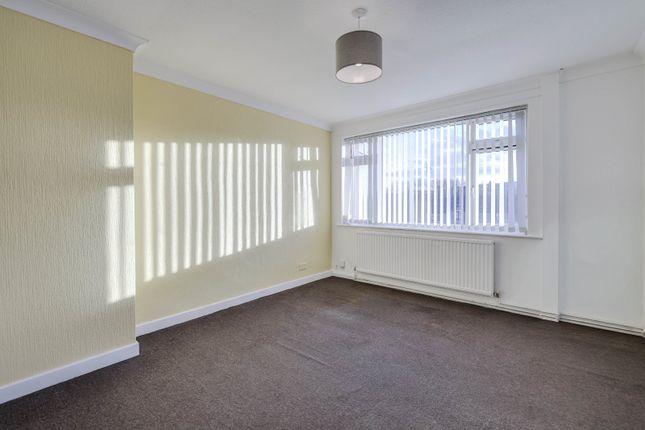 118, Valley Road, West Yorkshire photo 2