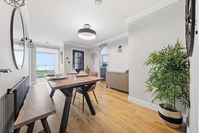 31, Hampton Pier Avenue, Herne Bay photo 4