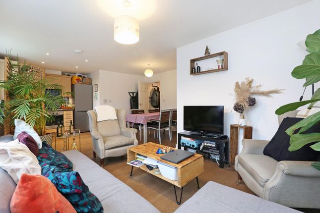 Flat for sale in Tower Mill Road, London