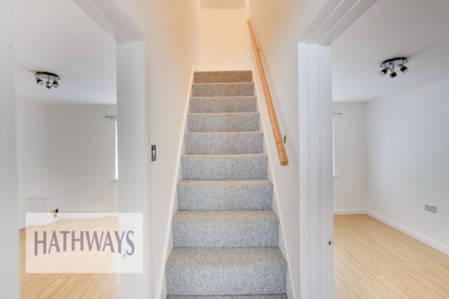 88 Snatchwood Road, Pontypool photo 5