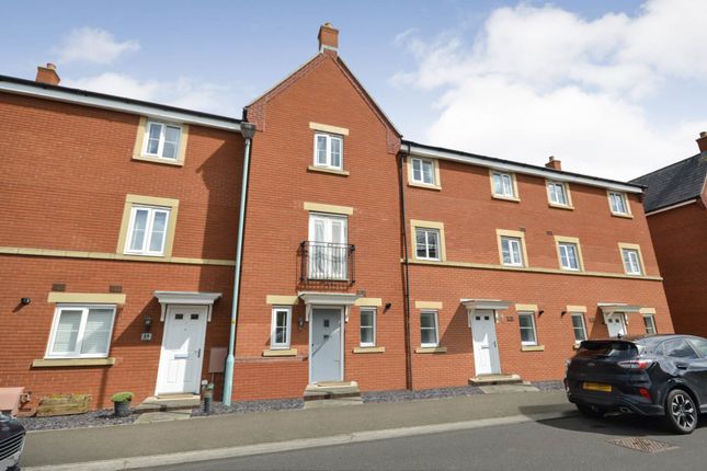 Thumbnail Town house for sale in Gainsborough Road, Walton Cardiff, Tewkesbury, Gloucestershire