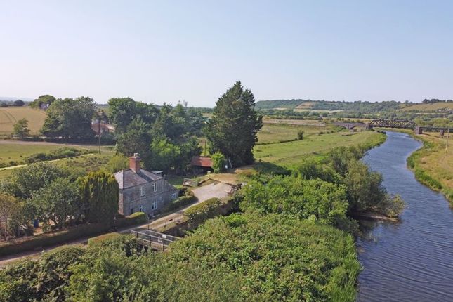 2-bed house on Lock House, Westover, Langport, £325,000