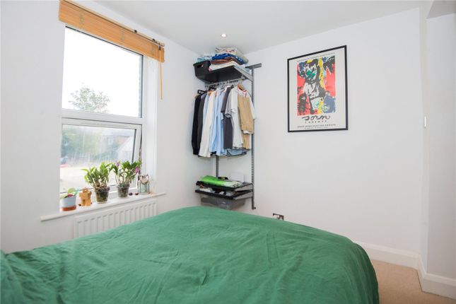 Flat 2, 159, Kingston Road, Teddington photo 4