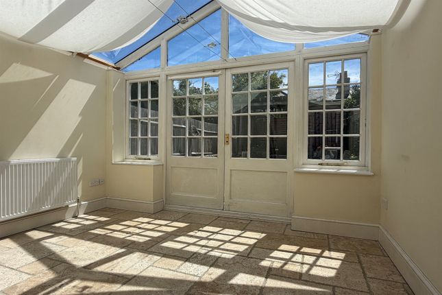 3, Parchment Street, Chichester photo 4