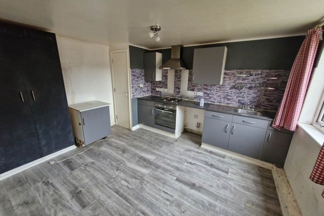 Flat 9, Milliners Court, Luton photo 4