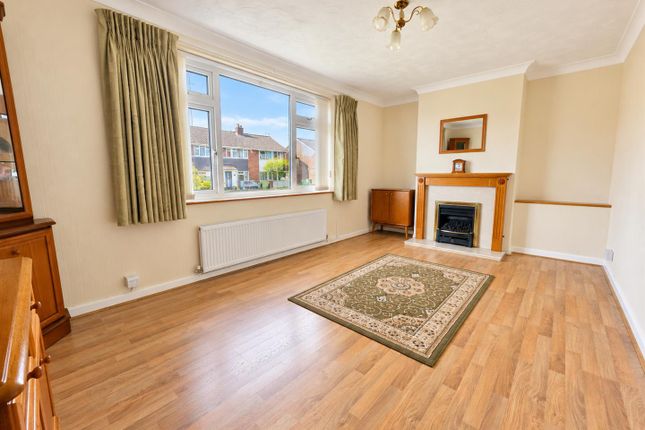 10, Barnacre Drive, Hucclecote photo 4