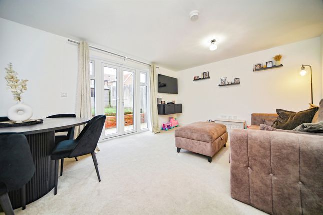 8, Keyes Close, Stowmarket photo 4