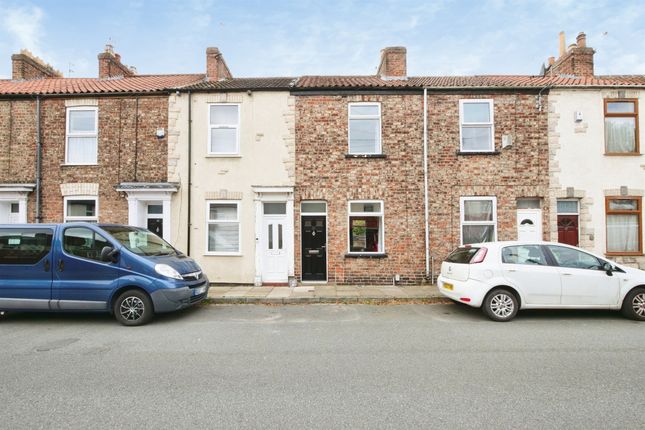 2-bed terraced on 21, Field View, York, £210,000