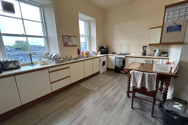Rosslyn Crescent, Edinburgh photo 3