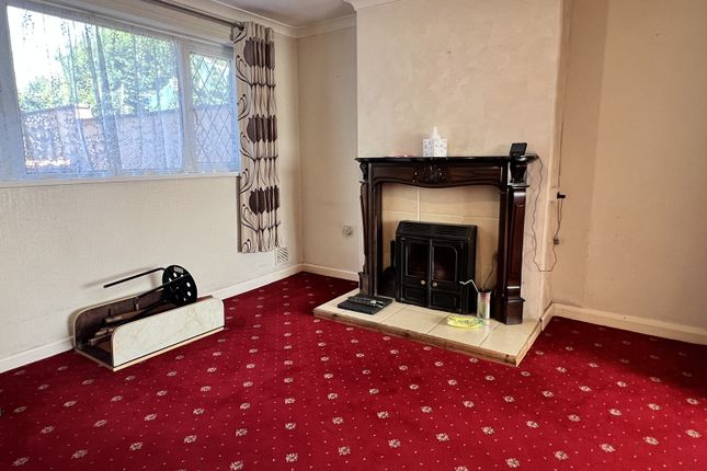 18, Tan Y Fan, Ammanford photo 4