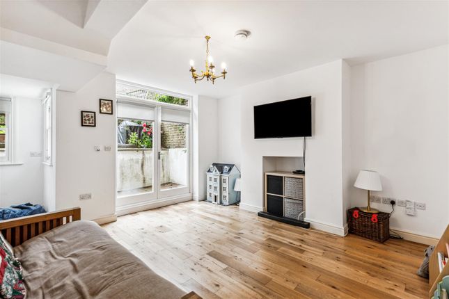 Terraced house for sale in Linden Gardens, London