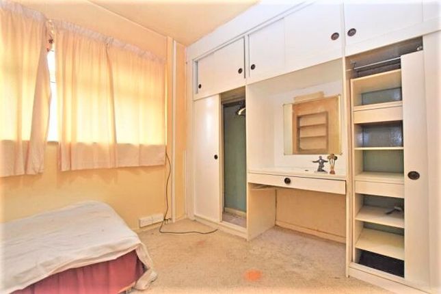 11, Selby Road, Middleton photo 5