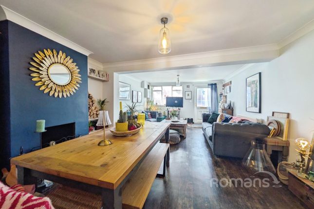 44, East Street, Surrey photo 4