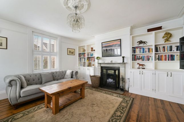 29, Allingham Road, Reigate photo 2