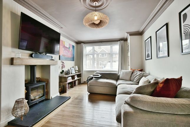 9, Pingate Drive, Cheshire photo 2