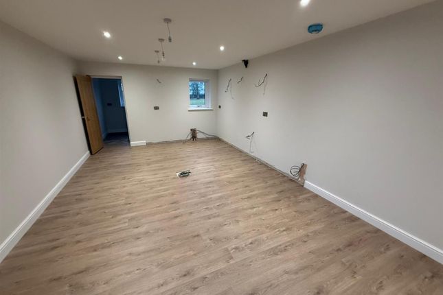 4, Keys Court, Eppleby, Richmond photo 2