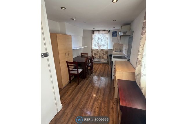 Edgar Road, London photo 5