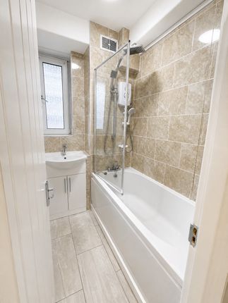 9, Ramar House, Whitechapel photo 5