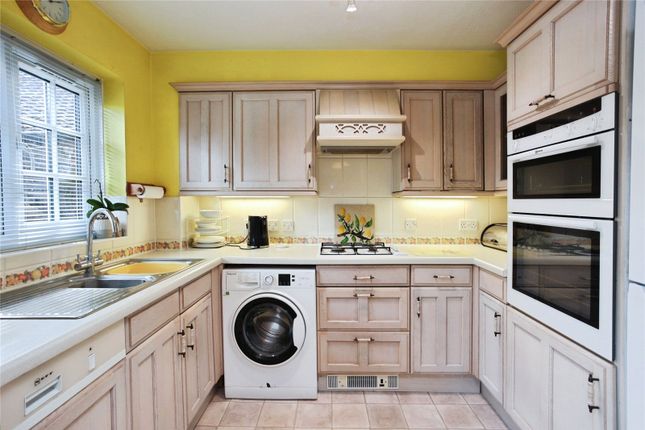 16, Haydens Mews, Kent photo 4