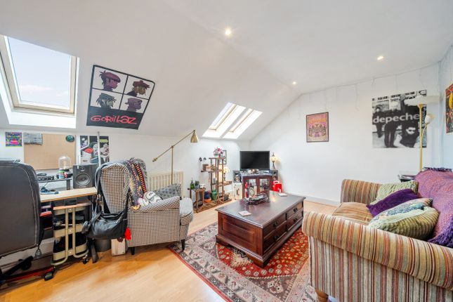 60, Plainsfield Street, Greater Manchester photo 2