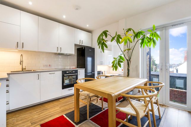 Thumbnail Terraced house for sale in Isham Road, London