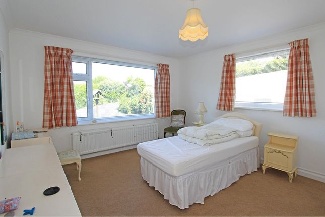 3 Butes Flats, Butes, Alderney photo 4