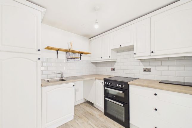 36 Ordley Close, Newcastle Upon Tyne photo 2