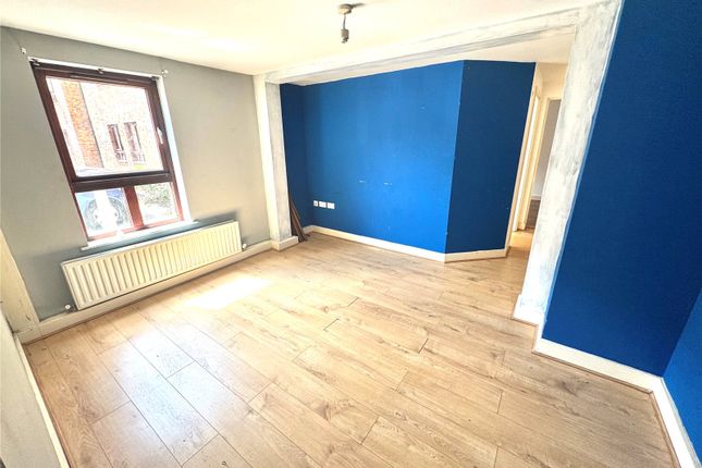 Apartment 4, Delius,, Woodlands Village, West Yorkshire photo 3