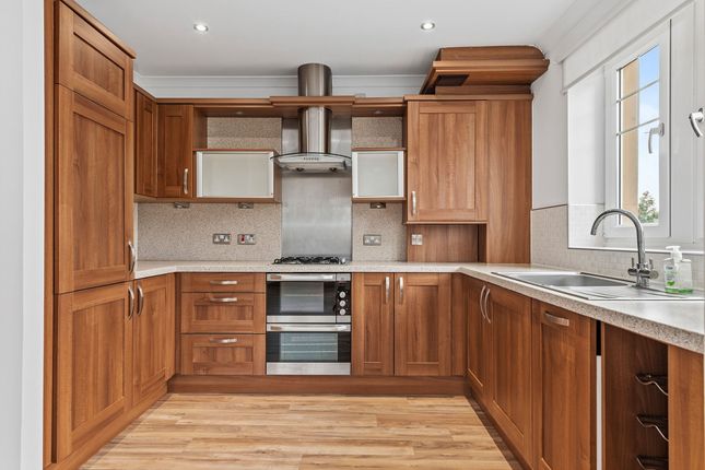 46 Eagles View, Livingston photo 2