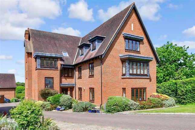 Thumbnail Flat for sale in Ashurst Place, Dorking, Surrey