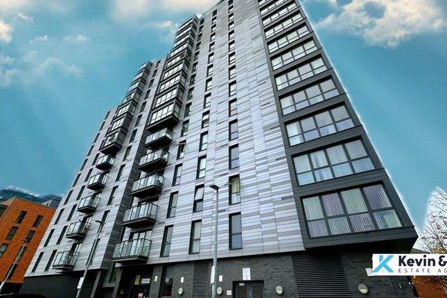 1-bed flat on 85, Lexington Apartments, Railway Terrace, Slough, £200,000