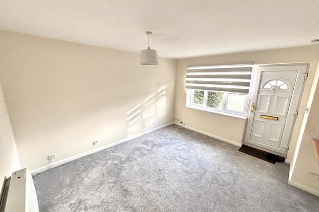 1, Derwent Road, Egham photo 4