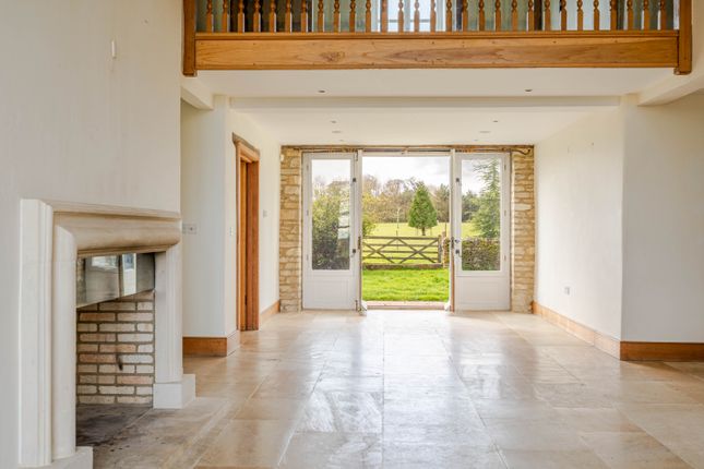 Barn conversion to rent in Upton, Tetbury