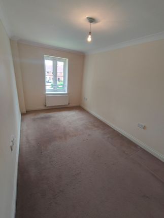 Flat 8, Sterling Court , Pound Road, Southampton photo 5