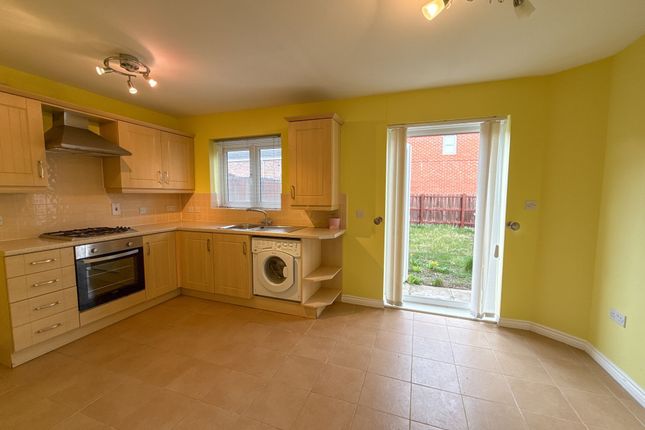 1 Lauder Way, Gateshead photo 2