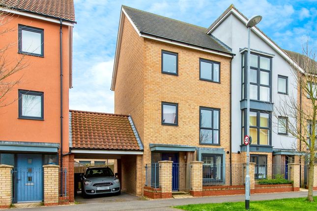 End terrace house for sale in Beaufort Road, Upper Cambourne, Cambridge