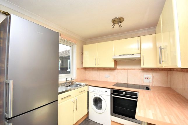 Flat for sale in Chequers Court, Aylesbury