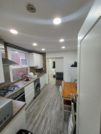 Thumbnail Detached house to rent in Terront Road, London
