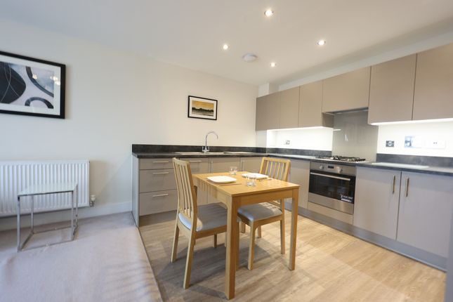 17, Cameo Court, Aylesbury photo 4