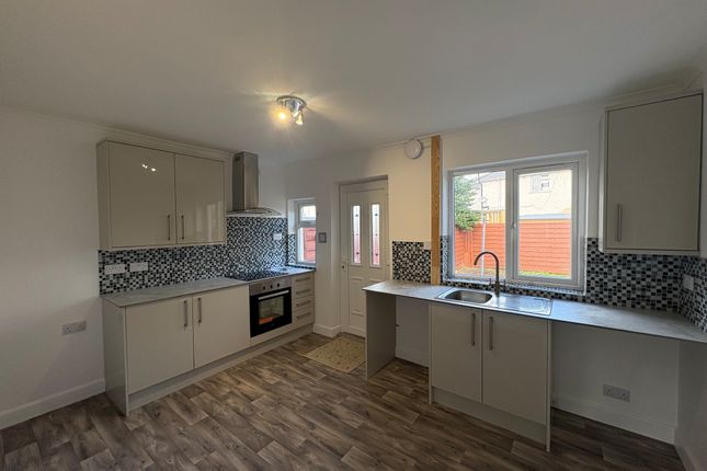 20, Sutton-in-Ashfield photo 2