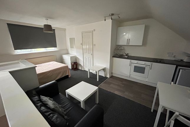 Thumbnail Flat to rent in Grange Road, Longford, Coventry