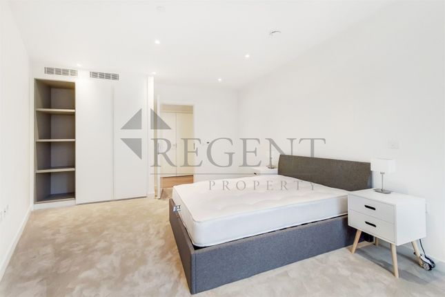 Flat to rent in Dorset House, 14 Mount Pleasant