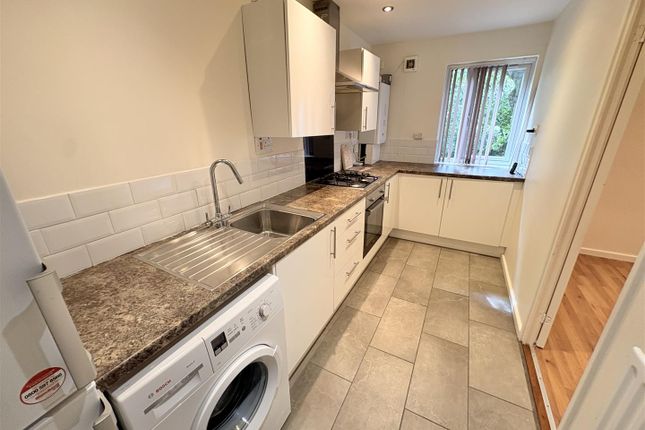 8 Michael Blanning House, Wake Green Park, Birmingham photo 4