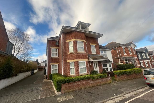 Flat for sale in Frampton Road, Winton, Bournemouth