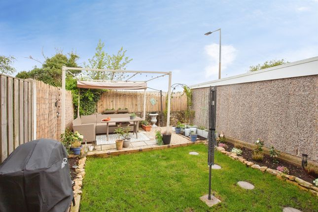 6, Trafford Road, Doncaster photo 4