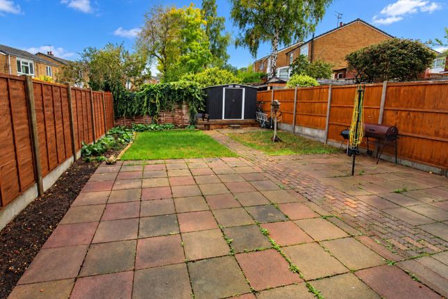 Jupiter Drive, Hemel Hempstead photo 3